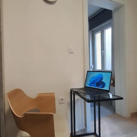Dm * Belgrade